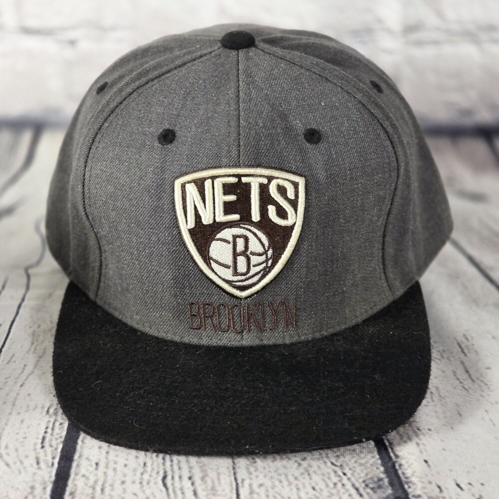 Brooklyn Nets Mitchell & Ness Gray-Black Fitted 7- 3/4 Wool Blend Cap